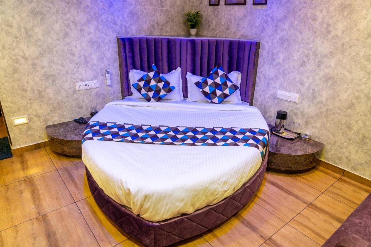 Hotel Lee Grand Ānand Zewnętrze zdjęcie